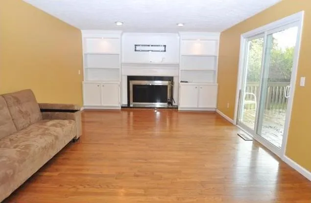 19 Weyburn Way, Perinton, New York 14450, Perinton, New York 14450, 3 Bedrooms Bedrooms, 7 Rooms Rooms,2 BathroomsBathrooms,Residential Lease,For Rent,19 Weyburn Way, Perinton, New York 14450,0,R1638901