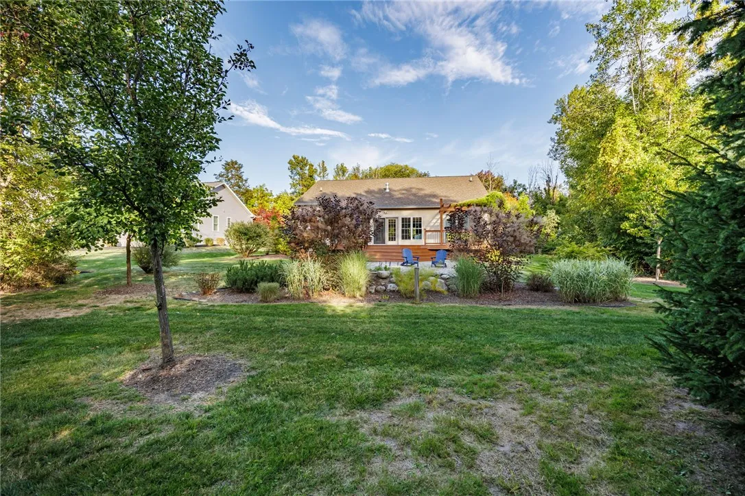 1125 Whalen Road, Penfield, New York 14526, Penfield, New York 14526, 3 Bedrooms Bedrooms, 7 Rooms Rooms,2 BathroomsBathrooms,Residential,For Sale,1125 Whalen Road, Penfield, New York 14526,0,R1638891