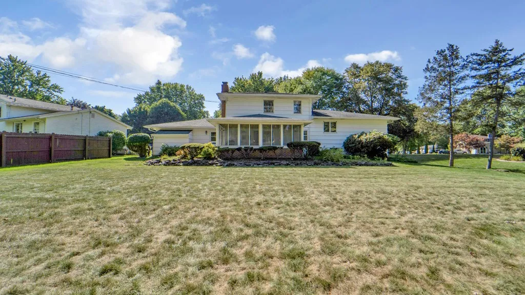 146 Fiesta Road, Greece, New York 14626, Greece, New York 14626, 4 Bedrooms Bedrooms, 8 Rooms Rooms,1 BathroomBathrooms,Residential,For Sale,146 Fiesta Road, Greece, New York 14626,0,R1637835