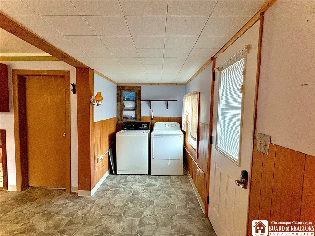 4400 West Fairmount Avenue, Busti, New York 14750, Busti, New York 14750, 3 Bedrooms Bedrooms, 7 Rooms Rooms,1 BathroomBathrooms,Residential,For Sale,4400 West Fairmount Avenue, Busti, New York 14750,0,R1636568