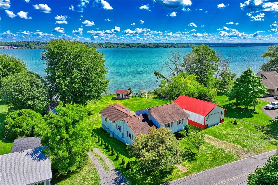 2189 Lake Road, Seneca Falls, New York 13148, Seneca Falls, New York 13148, 3 Bedrooms Bedrooms, 7 Rooms Rooms,3 BathroomsBathrooms,Residential,For Sale,2189 Lake Road, Seneca Falls, New York 13148,0,R1637299