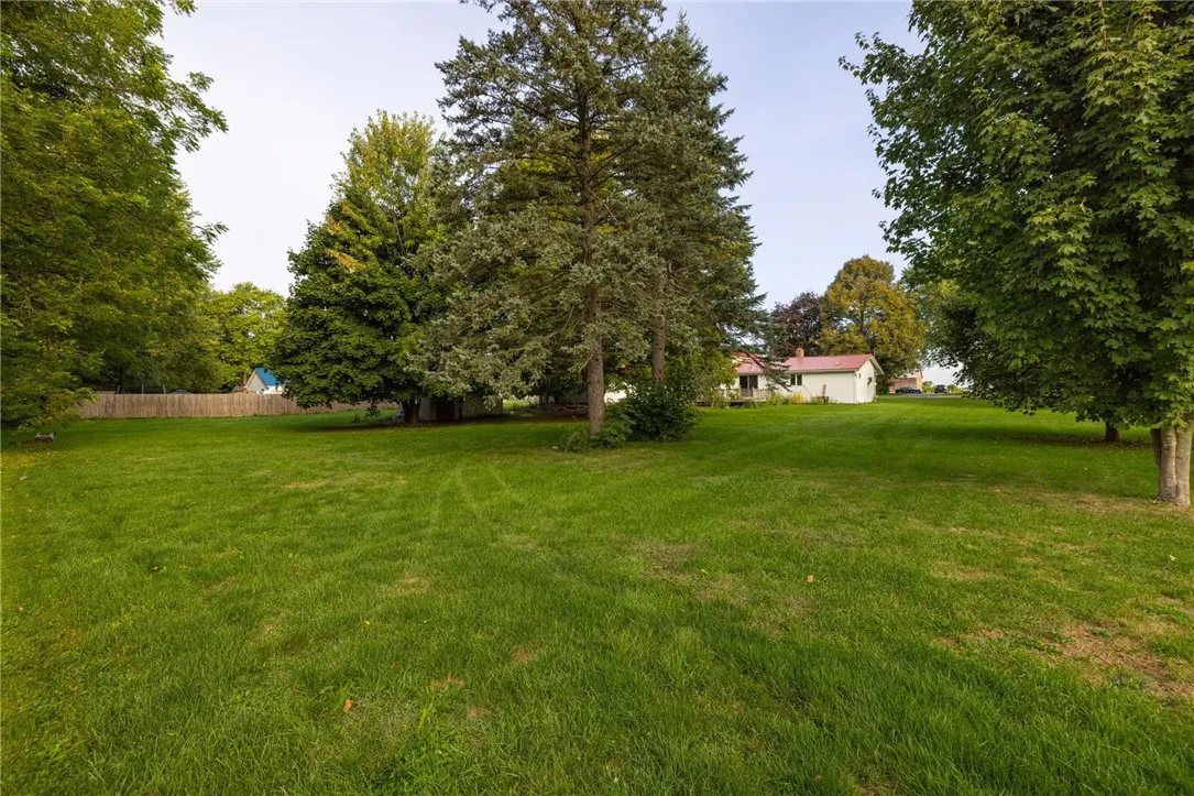 25 Mary Street, Phelps, New York 14532, Phelps, New York 14532, 3 Bedrooms Bedrooms, 6 Rooms Rooms,2 BathroomsBathrooms,Residential,For Sale,25 Mary Street, Phelps, New York 14532,0,R1637648