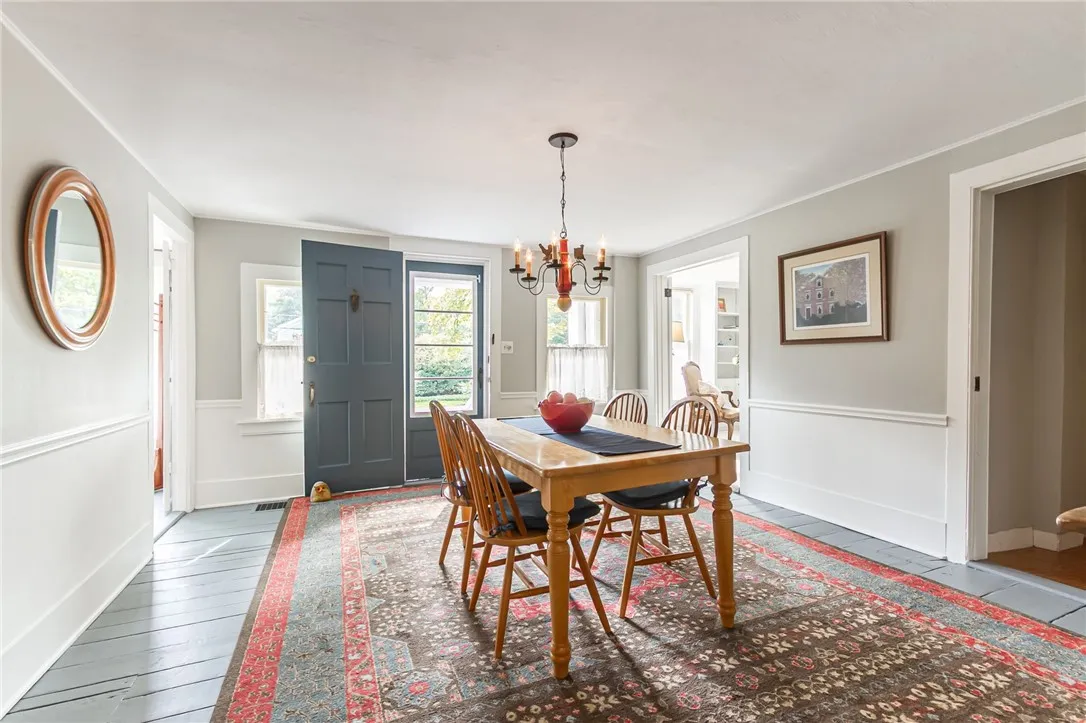 7837 Jay Street, Williamson, New York 14589, Williamson, New York 14589, 3 Bedrooms Bedrooms, 10 Rooms Rooms,2 BathroomsBathrooms,Residential,For Sale,7837 Jay Street, Williamson, New York 14589,0,R1638861