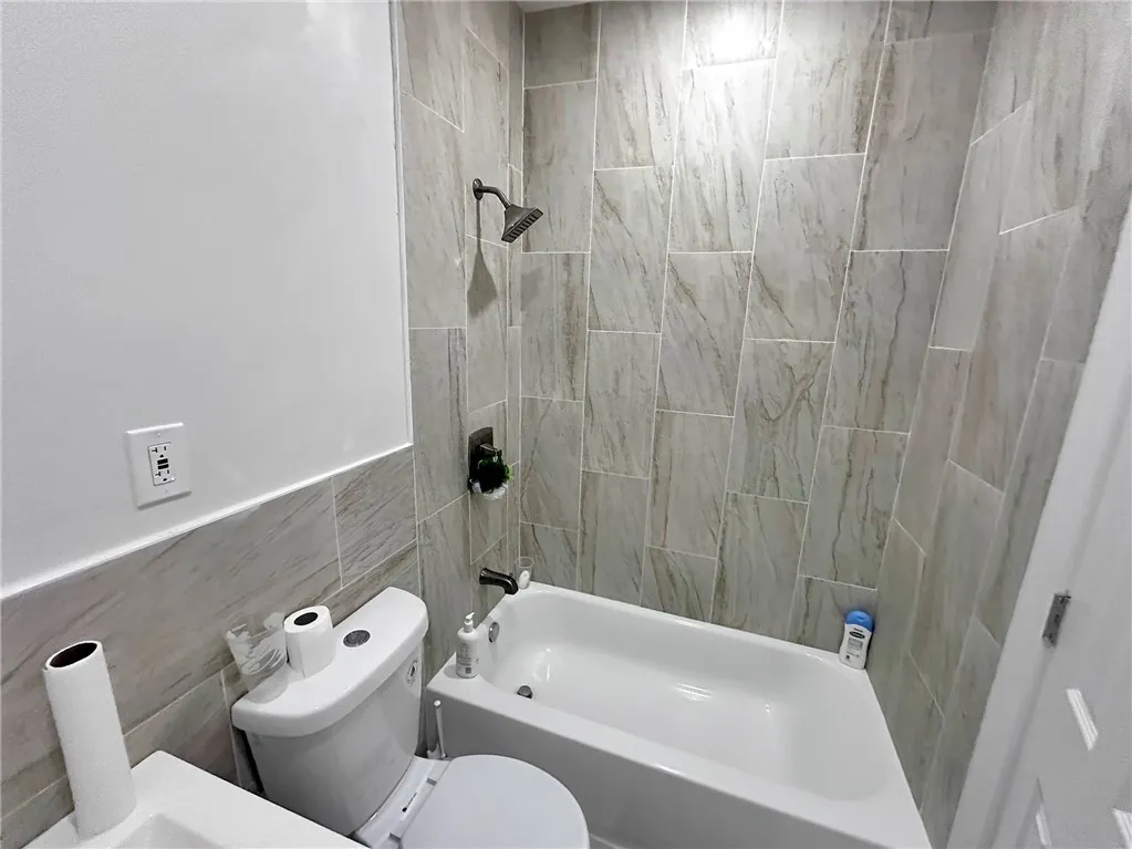 Unit 3 Bathroom #2\n