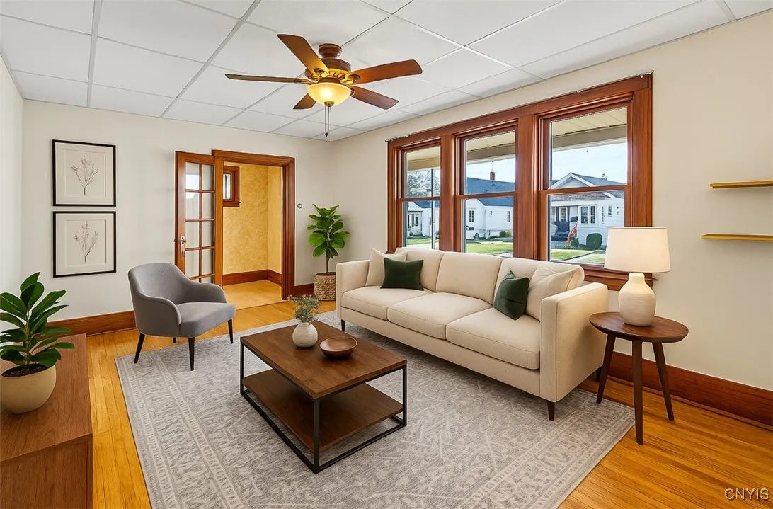Virtually staged LIV Rm