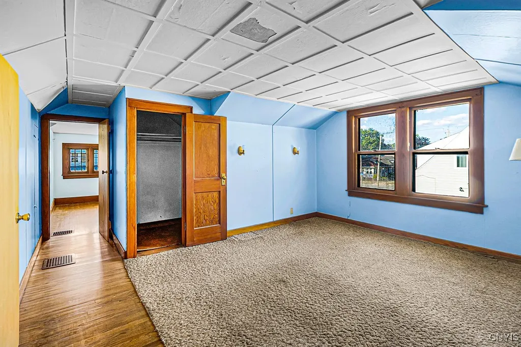 1407 Downer Avenue, Utica, New York 13502, Utica, New York 13502, 4 Bedrooms Bedrooms, 7 Rooms Rooms,1 BathroomBathrooms,Residential,For Sale,1407 Downer Avenue, Utica, New York 13502,0,S1638089