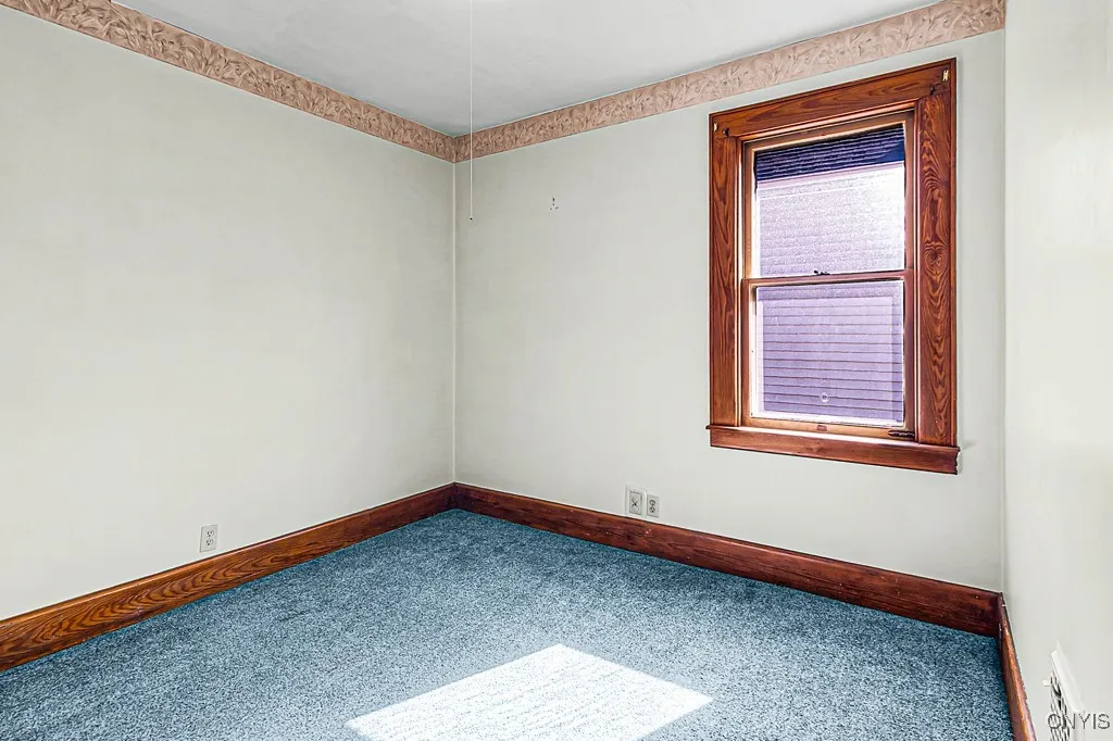 1407 Downer Avenue, Utica, New York 13502, Utica, New York 13502, 4 Bedrooms Bedrooms, 7 Rooms Rooms,1 BathroomBathrooms,Residential,For Sale,1407 Downer Avenue, Utica, New York 13502,0,S1638089