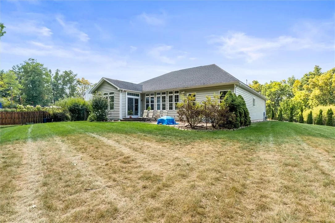 1011 Warters Cove, Victor, New York 14564, Victor, New York 14564, 3 Bedrooms Bedrooms, 7 Rooms Rooms,2 BathroomsBathrooms,Residential,For Sale,1011 Warters Cove, Victor, New York 14564,0,R1638632