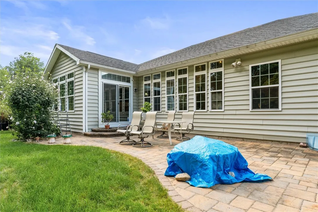 1011 Warters Cove, Victor, New York 14564, Victor, New York 14564, 3 Bedrooms Bedrooms, 7 Rooms Rooms,2 BathroomsBathrooms,Residential,For Sale,1011 Warters Cove, Victor, New York 14564,0,R1638632