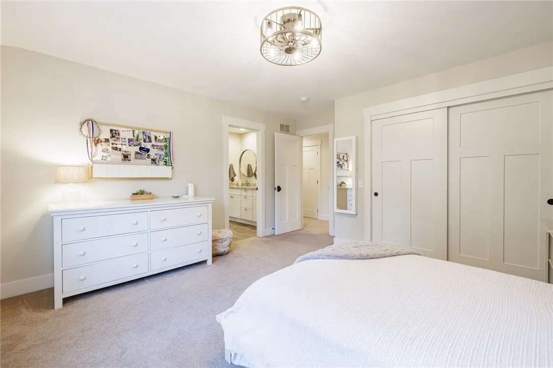 3 Basin View Drive, Perinton, New York 14534, Perinton, New York 14534, 4 Bedrooms Bedrooms, 10 Rooms Rooms,3 BathroomsBathrooms,Residential,For Sale,3 Basin View Drive, Perinton, New York 14534,0,R1638548