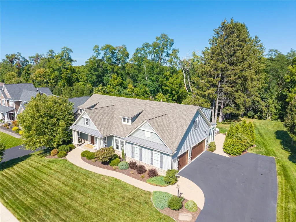 3 Basin View Drive, Perinton, New York 14534, Perinton, New York 14534, 4 Bedrooms Bedrooms, 10 Rooms Rooms,3 BathroomsBathrooms,Residential,For Sale,3 Basin View Drive, Perinton, New York 14534,0,R1638548
