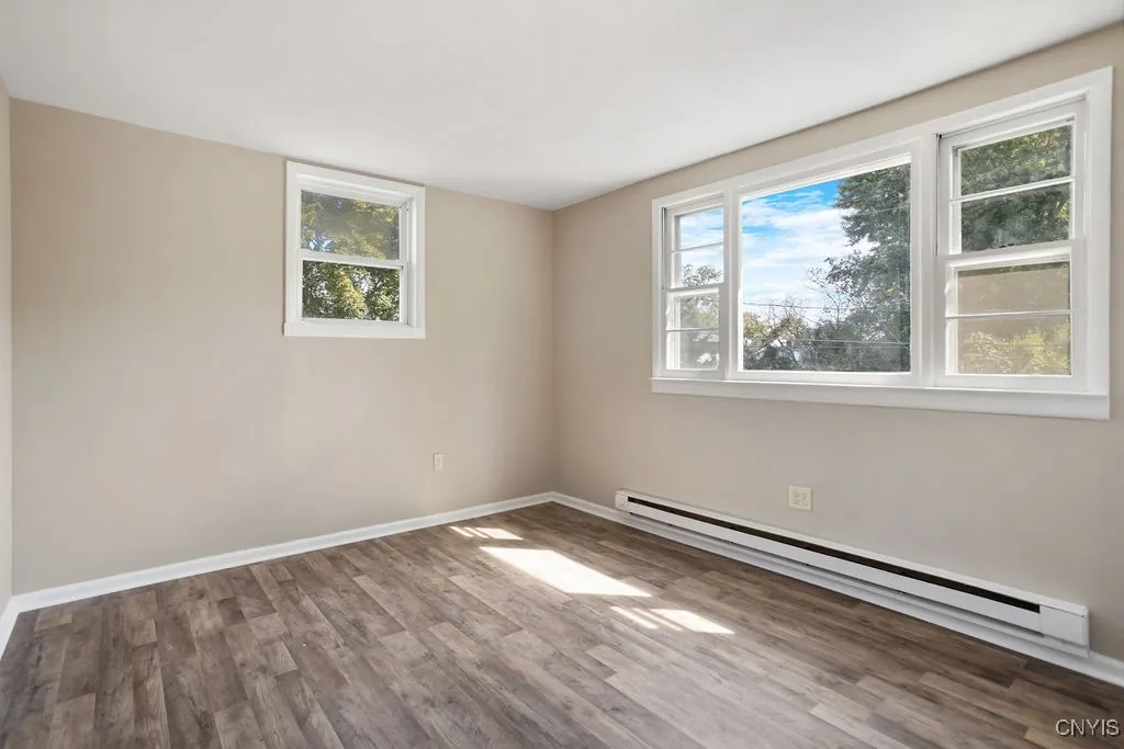113 West Avenue, Sullivan, New York 13037, Sullivan, New York 13037, 6 Bedrooms Bedrooms, ,2 BathroomsBathrooms,Residential,For Sale,113 West Avenue, Sullivan, New York 13037,0,S1638629