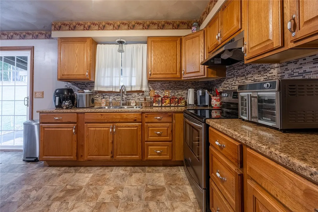300 Catlin Hill Road, Tioga, New York 13827, Tioga, New York 13827, 3 Bedrooms Bedrooms, 9 Rooms Rooms,1 BathroomBathrooms,Residential,For Sale,300 Catlin Hill Road, Tioga, New York 13827,0,R1638619