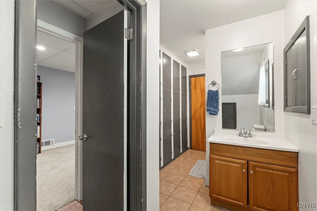 9157 Beach Road, Cicero, New York 13029, Cicero, New York 13029, 5 Bedrooms Bedrooms, ,2 BathroomsBathrooms,Residential,For Sale,9157 Beach Road, Cicero, New York 13029,0,S1638051