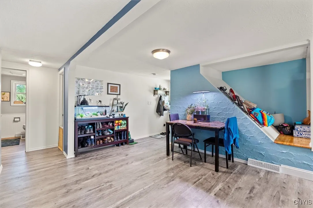 9157 Beach Road, Cicero, New York 13029, Cicero, New York 13029, 5 Bedrooms Bedrooms, ,2 BathroomsBathrooms,Residential,For Sale,9157 Beach Road, Cicero, New York 13029,0,S1638051