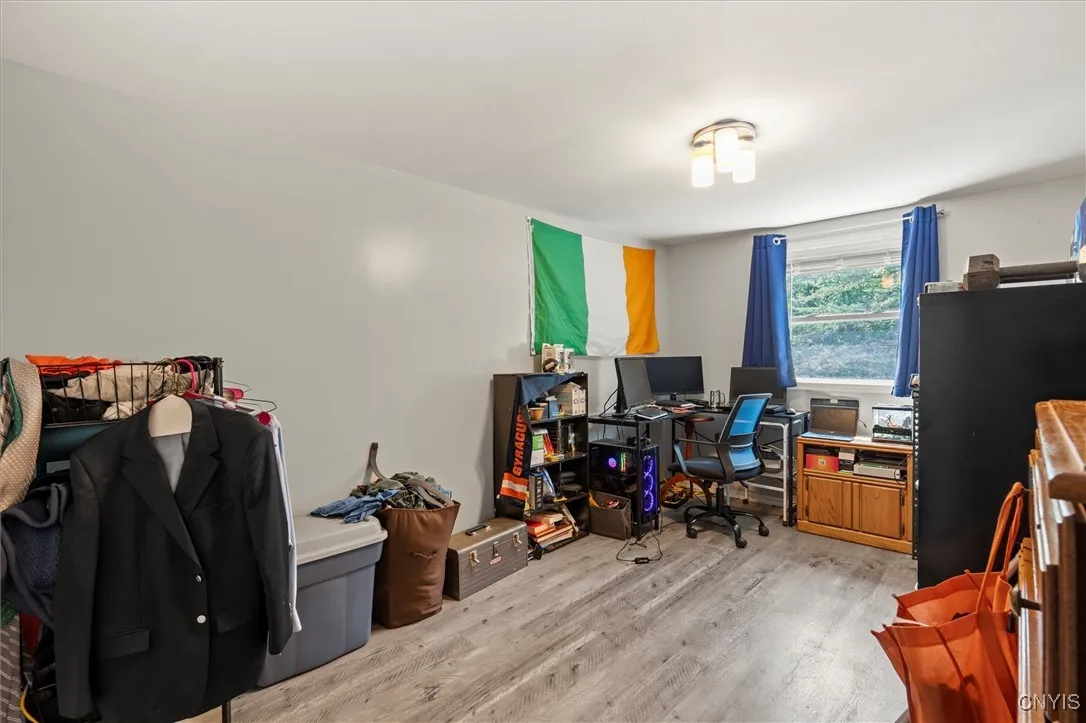9157 Beach Road, Cicero, New York 13029, Cicero, New York 13029, 5 Bedrooms Bedrooms, 10 Rooms Rooms,2 BathroomsBathrooms,Residential,For Sale,9157 Beach Road, Cicero, New York 13029,0,S1638899