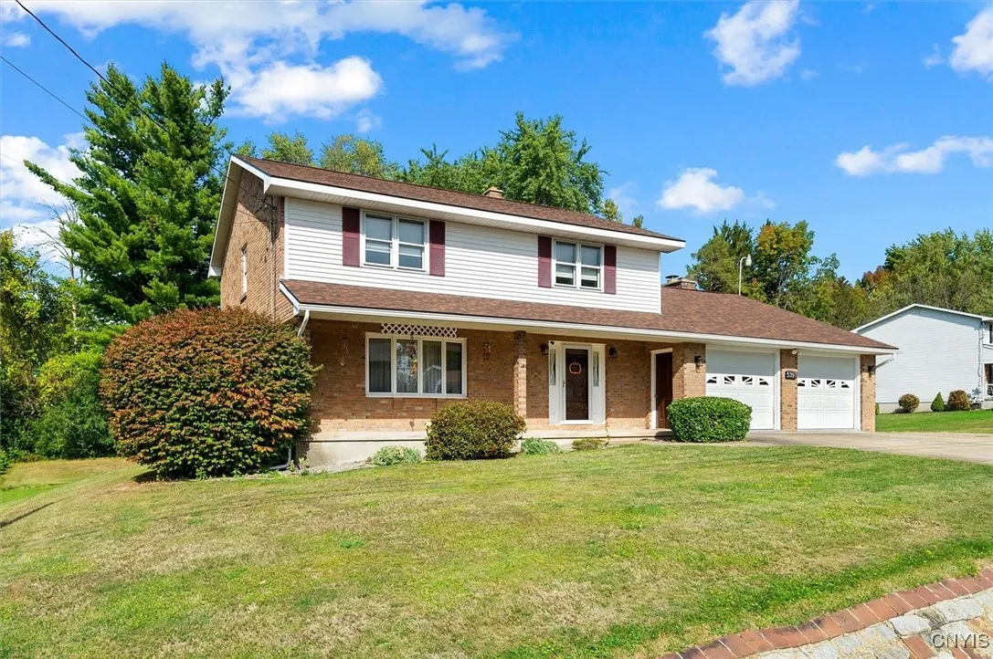 5397 Summerset, Deerfield, New York 13502, Deerfield, New York 13502, 4 Bedrooms Bedrooms, 9 Rooms Rooms,2 BathroomsBathrooms,Residential,For Sale,5397 Summerset, Deerfield, New York 13502,0,S1638174