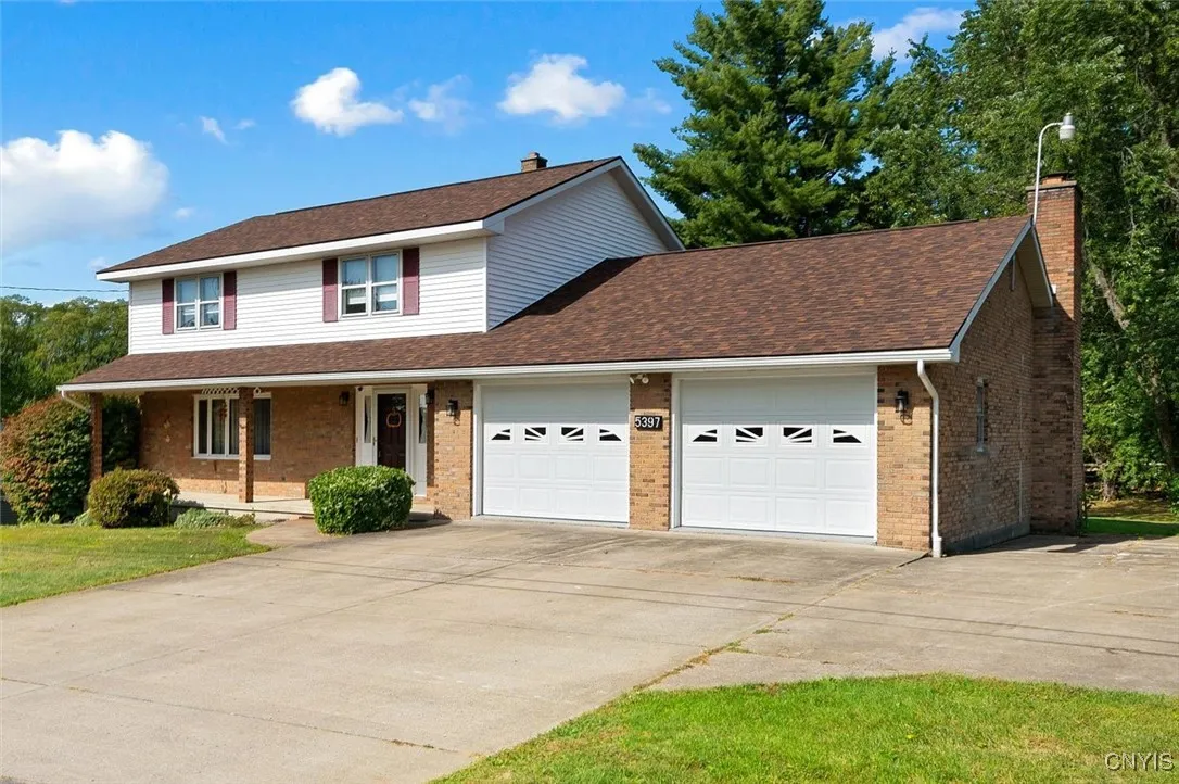 5397 Summerset, Deerfield, New York 13502, Deerfield, New York 13502, 4 Bedrooms Bedrooms, 9 Rooms Rooms,2 BathroomsBathrooms,Residential,For Sale,5397 Summerset, Deerfield, New York 13502,0,S1638174