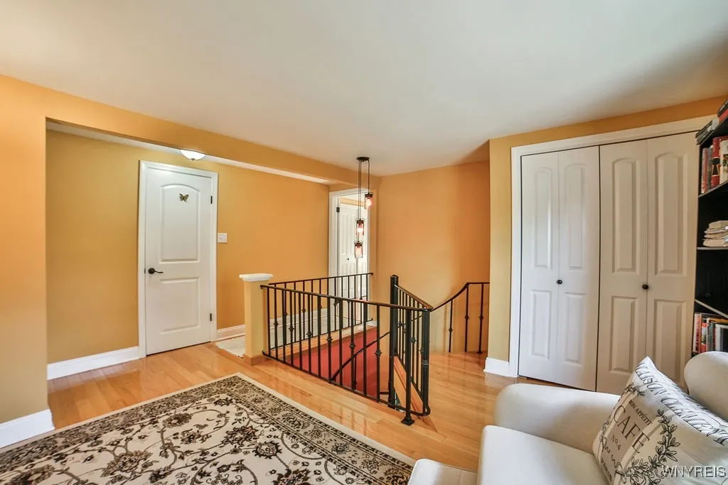 32 Bernhardt Drive 10, Amherst, New York 14226, Amherst, New York 14226, 2 Bedrooms Bedrooms, 5 Rooms Rooms,1 BathroomBathrooms,Residential,For Sale,32 Bernhardt Drive 10, Amherst, New York 14226,0,B1637486