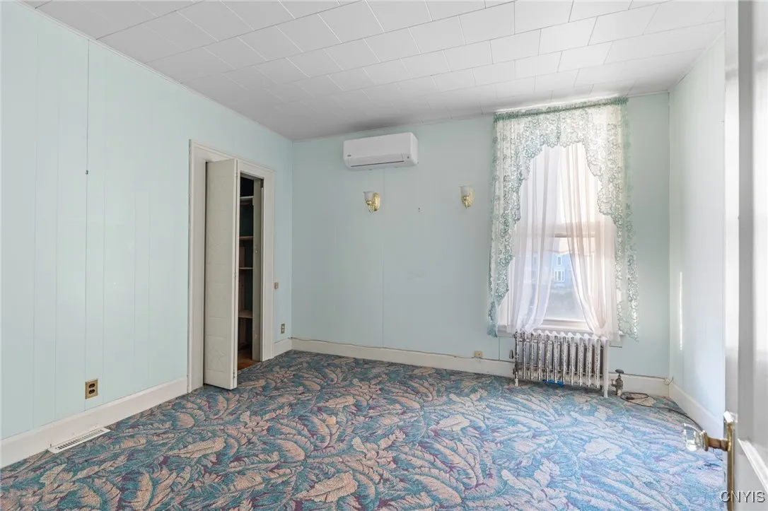 179 Main Street, Whitestown, New York 13492, Whitestown, New York 13492, 5 Bedrooms Bedrooms, 21 Rooms Rooms,3 BathroomsBathrooms,Residential,For Sale,179 Main Street, Whitestown, New York 13492,0,S1638814