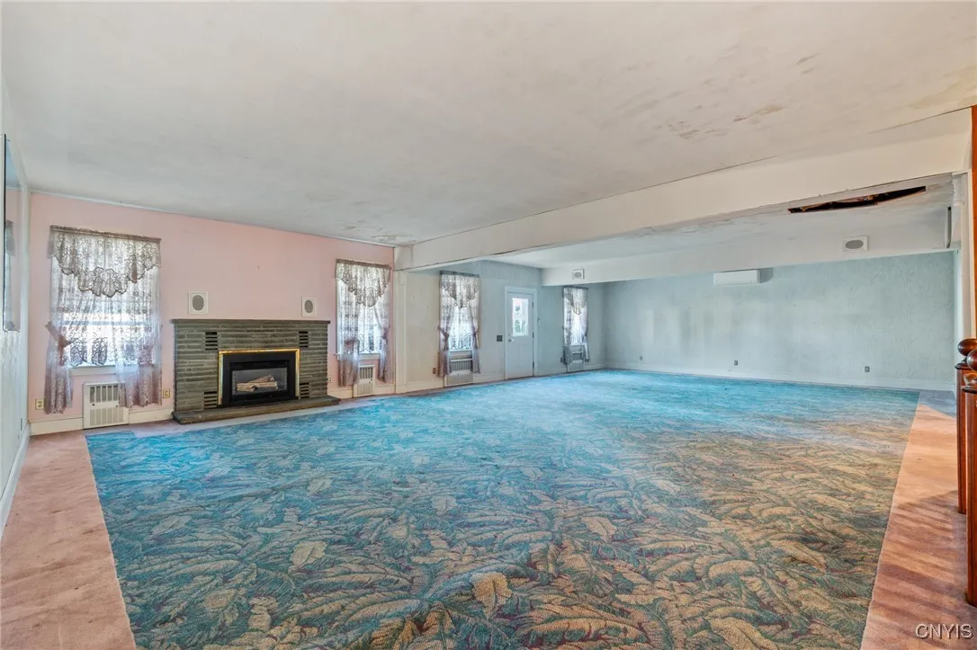 179 Main Street, Whitestown, New York 13492, Whitestown, New York 13492, 5 Bedrooms Bedrooms, 21 Rooms Rooms,3 BathroomsBathrooms,Residential,For Sale,179 Main Street, Whitestown, New York 13492,0,S1638814