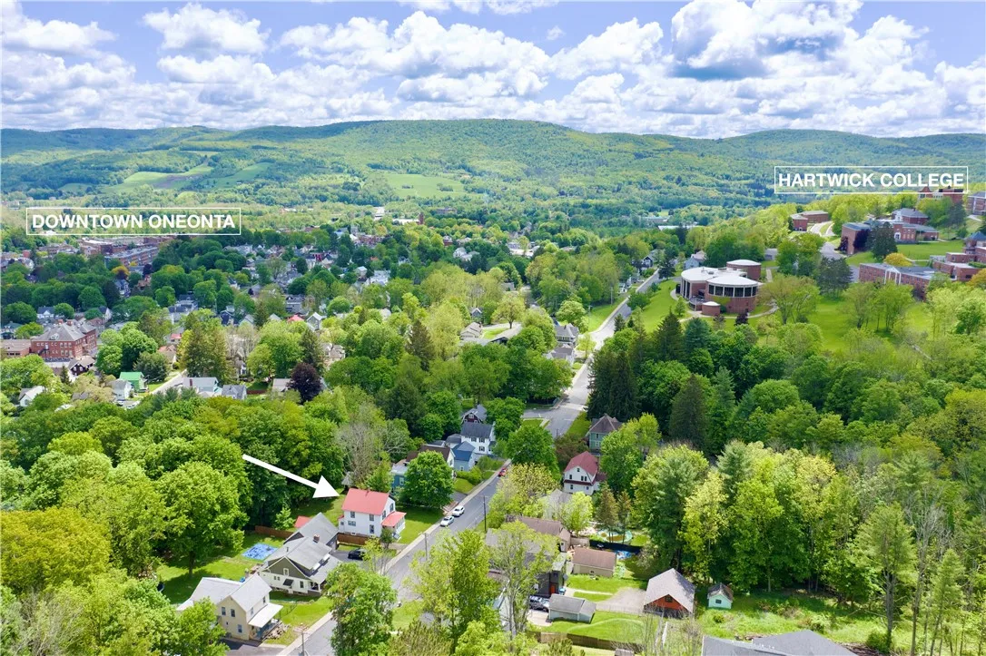 90 Clinton Street, Oneonta, New York 13820, Oneonta, New York 13820, 4 Bedrooms Bedrooms, 9 Rooms Rooms,2 BathroomsBathrooms,Residential,For Sale,90 Clinton Street, Oneonta, New York 13820,0,R1637568