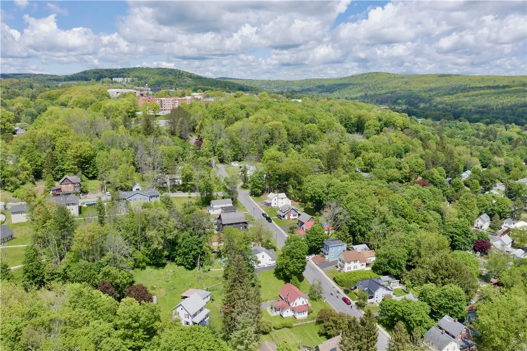 90 Clinton Street, Oneonta, New York 13820, Oneonta, New York 13820, 4 Bedrooms Bedrooms, 9 Rooms Rooms,2 BathroomsBathrooms,Residential,For Sale,90 Clinton Street, Oneonta, New York 13820,0,R1637568