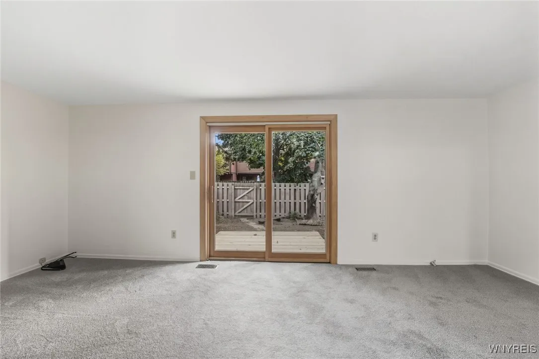 1227 Peppertree Drive, Evans, New York 14047, Evans, New York 14047, 3 Bedrooms Bedrooms, 6 Rooms Rooms,1 BathroomBathrooms,Residential,For Sale,1227 Peppertree Drive, Evans, New York 14047,0,B1638716