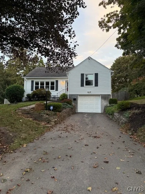 109 East Granger Road, Geddes, New York 13219, Geddes, New York 13219, 3 Bedrooms Bedrooms, 8 Rooms Rooms,1 BathroomBathrooms,Residential,For Sale,109 East Granger Road, Geddes, New York 13219,0,S1638881