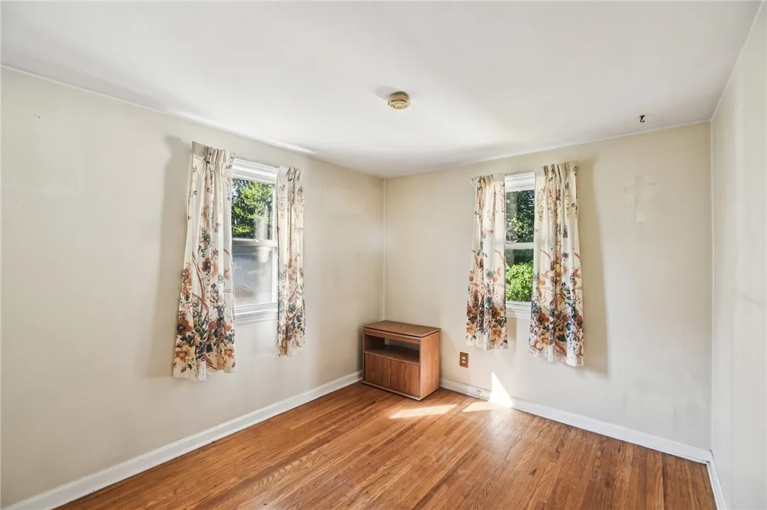165 Marwood Road, Greece, New York 14616, Greece, New York 14616, 2 Bedrooms Bedrooms, 5 Rooms Rooms,1 BathroomBathrooms,Residential,For Sale,165 Marwood Road, Greece, New York 14616,0,R1638815