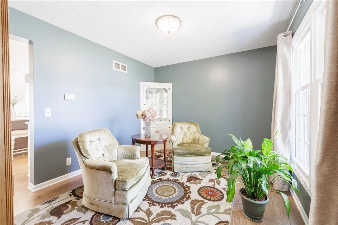 22 Hunters Drive North, Penfield, New York 14450, Penfield, New York 14450, 4 Bedrooms Bedrooms, 9 Rooms Rooms,2 BathroomsBathrooms,Residential,Closed,22 Hunters Drive North, Penfield, New York 14450,0,R1631844
