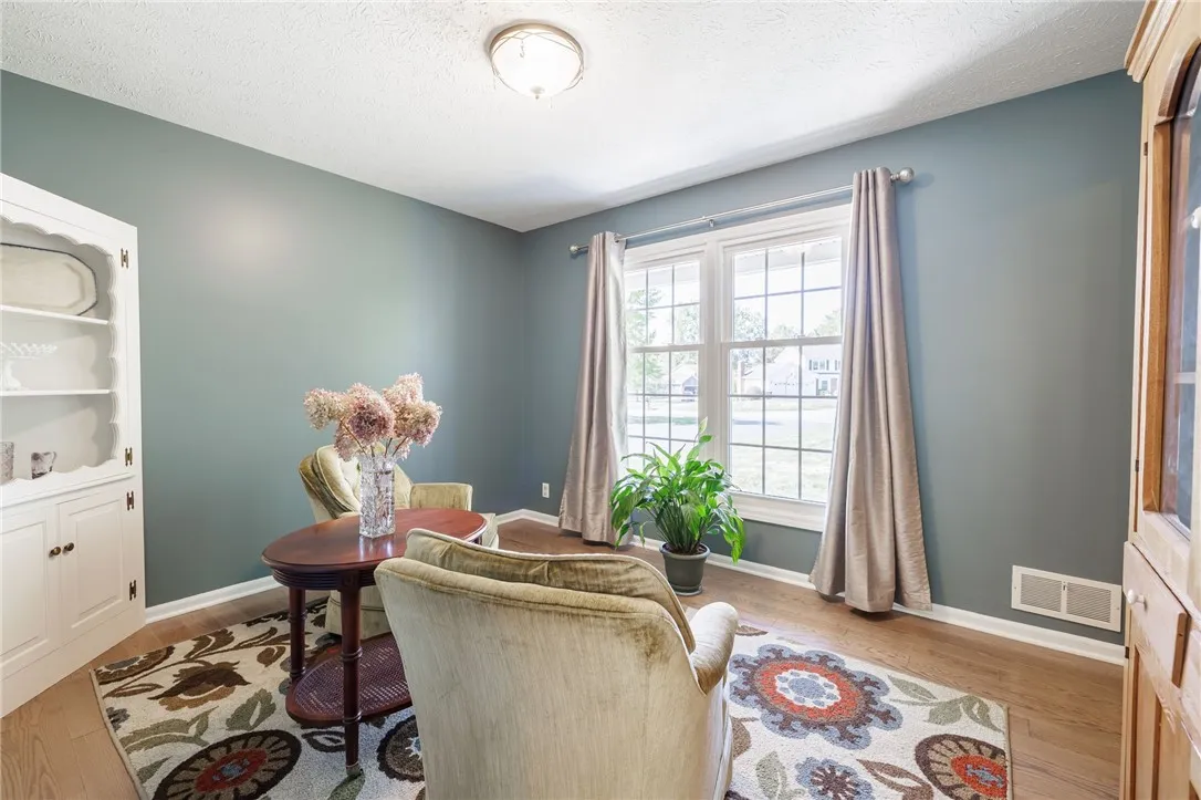 22 Hunters Drive North, Penfield, New York 14450, Penfield, New York 14450, 4 Bedrooms Bedrooms, 9 Rooms Rooms,2 BathroomsBathrooms,Residential,Closed,22 Hunters Drive North, Penfield, New York 14450,0,R1631844