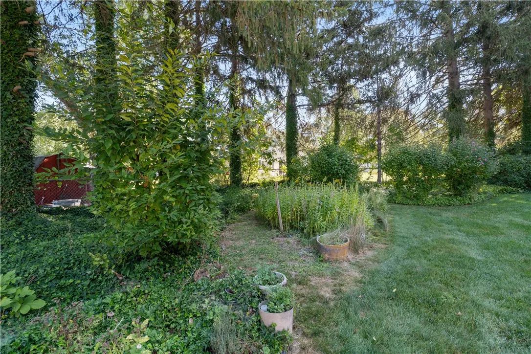 21 Oak Hill Terrace, Perinton, New York 14526, Perinton, New York 14526, 3 Bedrooms Bedrooms, 7 Rooms Rooms,1 BathroomBathrooms,Residential,Closed,21 Oak Hill Terrace, Perinton, New York 14526,0,R1638496