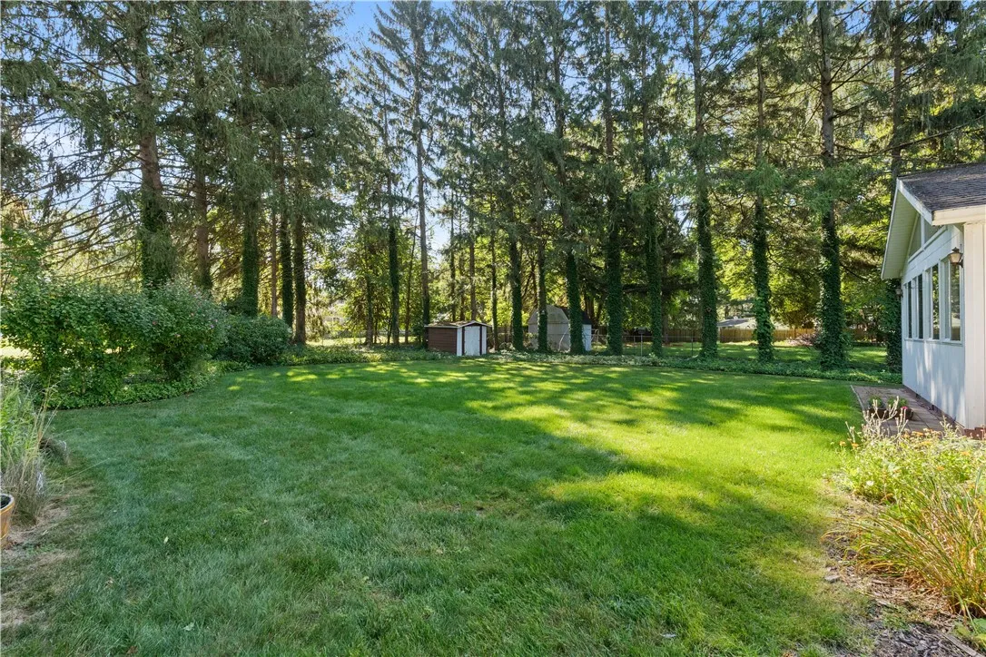 21 Oak Hill Terrace, Perinton, New York 14526, Perinton, New York 14526, 3 Bedrooms Bedrooms, 7 Rooms Rooms,1 BathroomBathrooms,Residential,Closed,21 Oak Hill Terrace, Perinton, New York 14526,0,R1638496