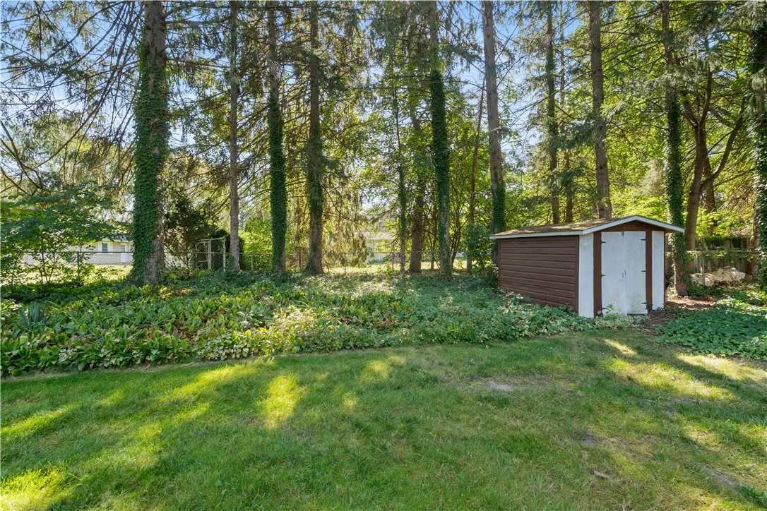 21 Oak Hill Terrace, Perinton, New York 14526, Perinton, New York 14526, 3 Bedrooms Bedrooms, 7 Rooms Rooms,1 BathroomBathrooms,Residential,Closed,21 Oak Hill Terrace, Perinton, New York 14526,0,R1638496