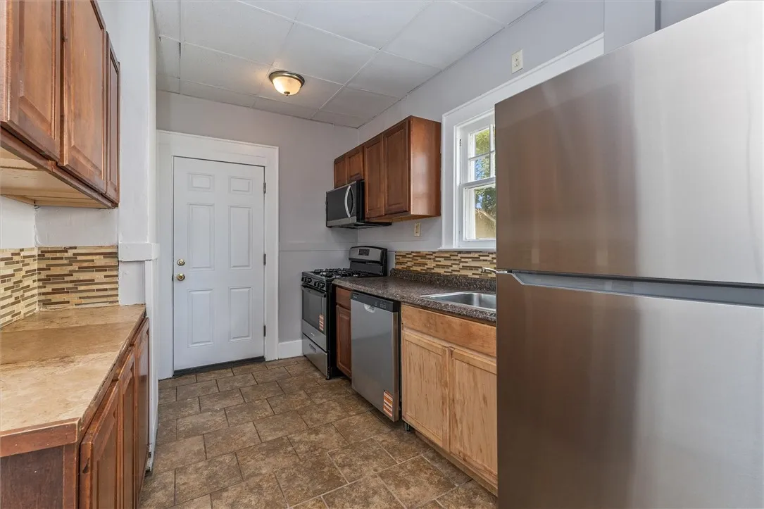 294 Penhurst Street, Rochester, New York 14619, Rochester, New York 14619, 3 Bedrooms Bedrooms, 7 Rooms Rooms,1 BathroomBathrooms,Residential,For Sale,294 Penhurst Street, Rochester, New York 14619,0,R1638781