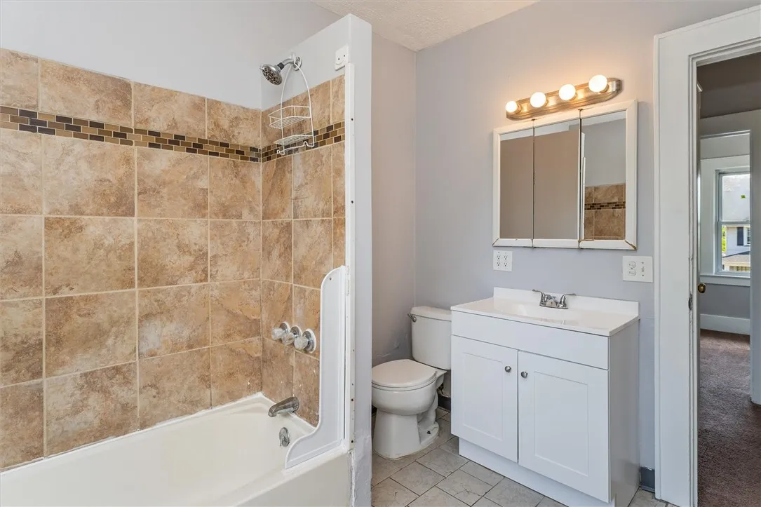 294 Penhurst Street, Rochester, New York 14619, Rochester, New York 14619, 3 Bedrooms Bedrooms, 7 Rooms Rooms,1 BathroomBathrooms,Residential,For Sale,294 Penhurst Street, Rochester, New York 14619,0,R1638781