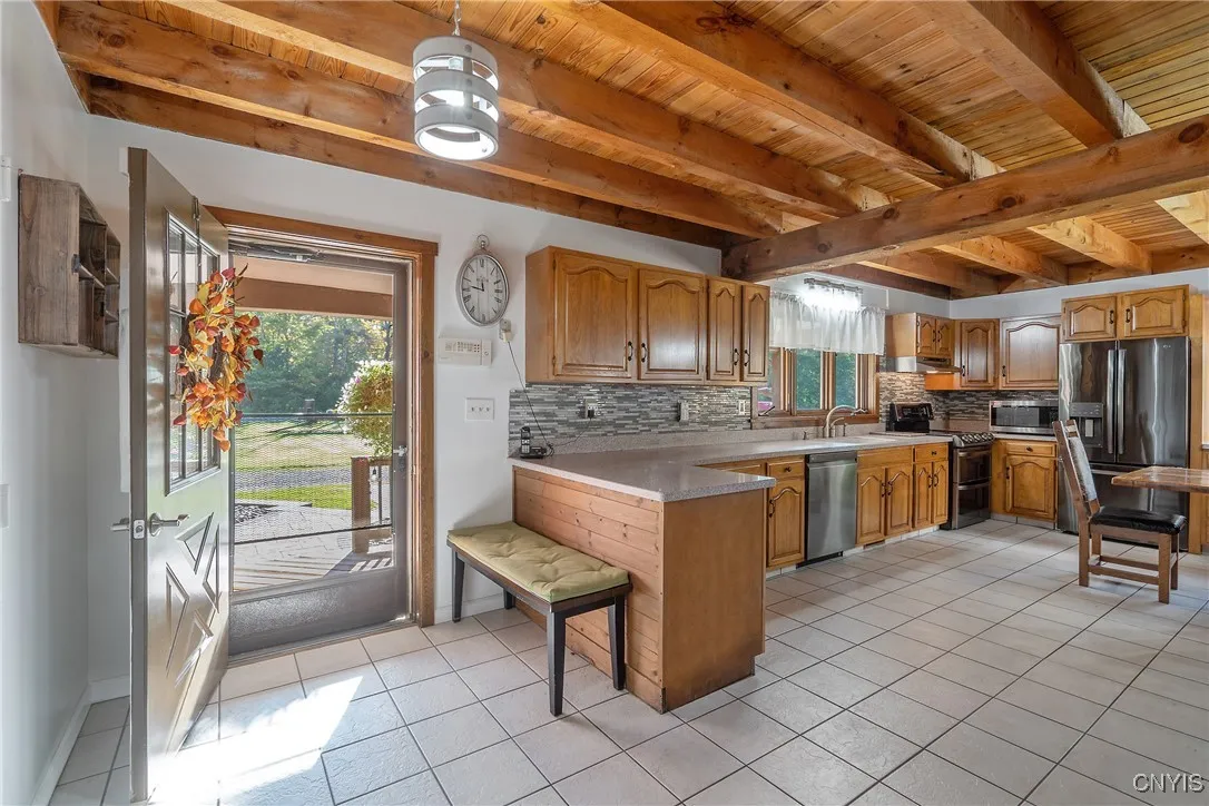 123 County Route 8, Granby, New York 13069, Granby, New York 13069, 3 Bedrooms Bedrooms, 7 Rooms Rooms,2 BathroomsBathrooms,Residential,For Sale,123 County Route 8, Granby, New York 13069,0,S1637195