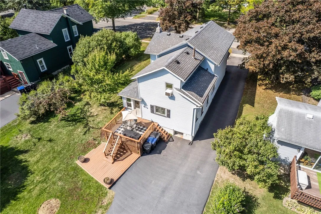 353 Gibson Street, Canandaigua City, New York 1442, Canandaigua City, New York 14424, 3 Bedrooms Bedrooms, 7 Rooms Rooms,1 BathroomBathrooms,Residential,For Sale,353 Gibson Street, Canandaigua City, New York 1442,0,R1638325