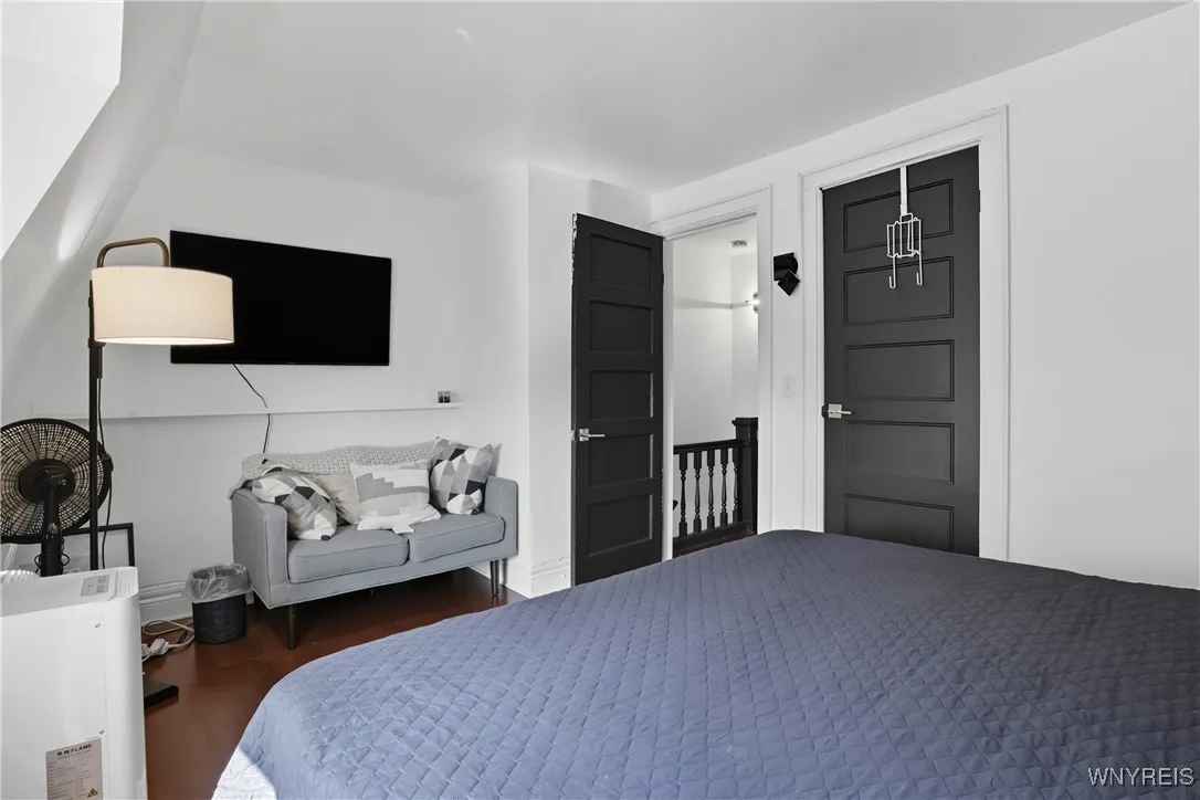 367 Huntington Avenue, Buffalo, New York 14214, Buffalo, New York 14214, 4 Bedrooms Bedrooms, 7 Rooms Rooms,2 BathroomsBathrooms,Residential,For Sale,367 Huntington Avenue, Buffalo, New York 14214,0,B1638691