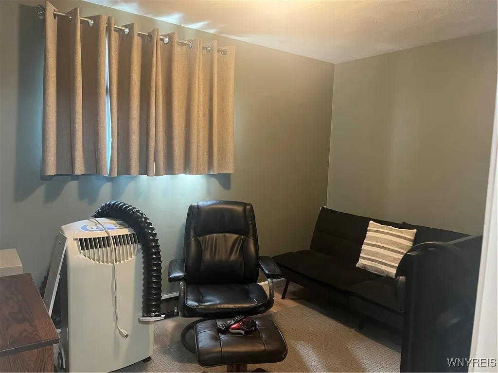 51 South 86th Street 2a, Niagara Falls, New York 1, Niagara Falls, New York 14304, 2 Bedrooms Bedrooms, 4 Rooms Rooms,1 BathroomBathrooms,Residential,For Sale,51 South 86th Street 2a, Niagara Falls, New York 1,0,B1638817