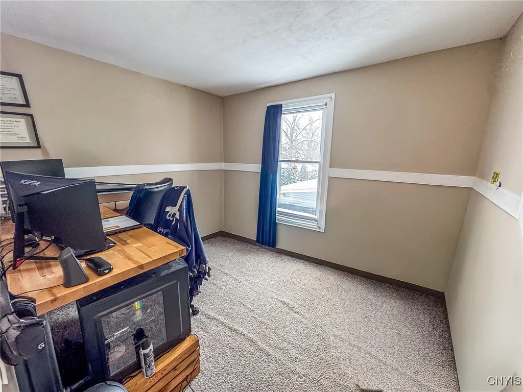 60 Mary Street, Auburn, New York 13021, Auburn, New York 13021, 3 Bedrooms Bedrooms, 6 Rooms Rooms,1 BathroomBathrooms,Residential Lease,For Rent,60 Mary Street, Auburn, New York 13021,0,S1638977