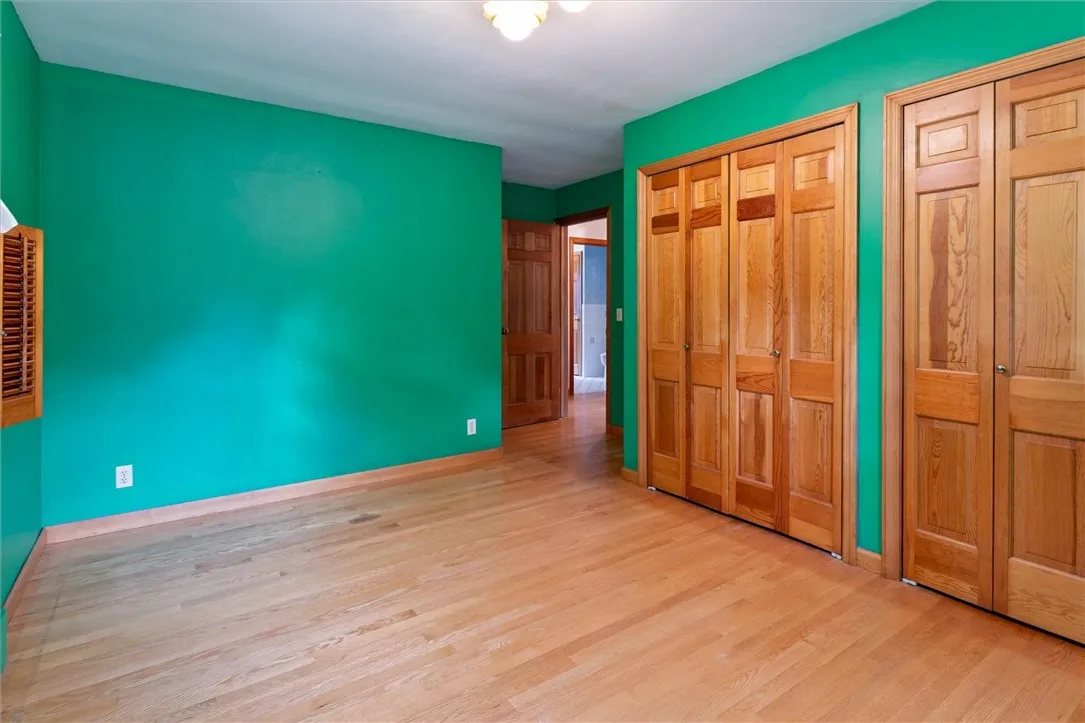 415 Loud Road, Perinton, New York 14450, Perinton, New York 14450, 4 Bedrooms Bedrooms, 8 Rooms Rooms,2 BathroomsBathrooms,Residential,For Sale,415 Loud Road, Perinton, New York 14450,0,R1638885