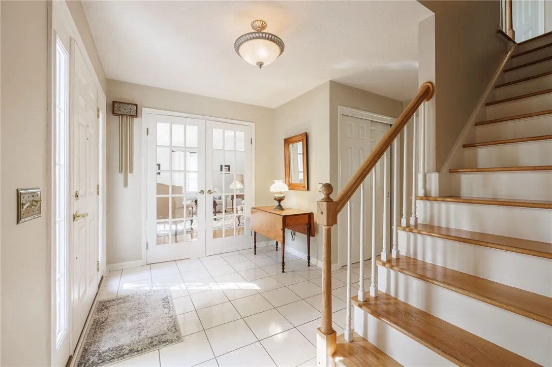 102 Broadmoor Trail, Perinton, New York 14450, Perinton, New York 14450, 4 Bedrooms Bedrooms, 9 Rooms Rooms,2 BathroomsBathrooms,Residential,For Sale,102 Broadmoor Trail, Perinton, New York 14450,0,R1634815