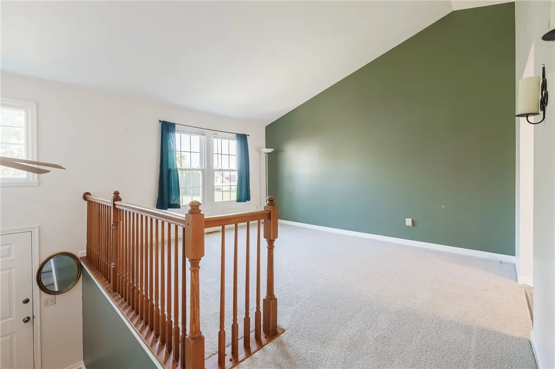 3237 Pine View Drive, Macedon, New York 14568, Macedon, New York 14568, 4 Bedrooms Bedrooms, 8 Rooms Rooms,2 BathroomsBathrooms,Residential,For Sale,3237 Pine View Drive, Macedon, New York 14568,0,R1638923