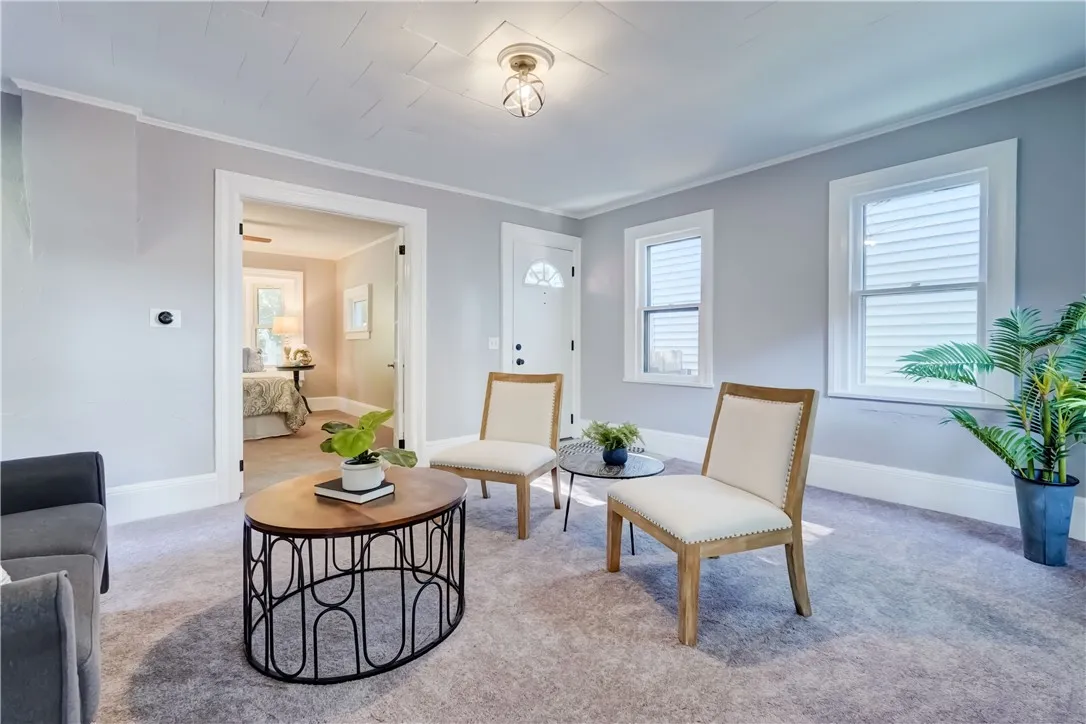 59 Bond Street, Rochester, New York 14620, Rochester, New York 14620, 2 Bedrooms Bedrooms, 5 Rooms Rooms,1 BathroomBathrooms,Residential,For Sale,59 Bond Street, Rochester, New York 14620,0,R1638682