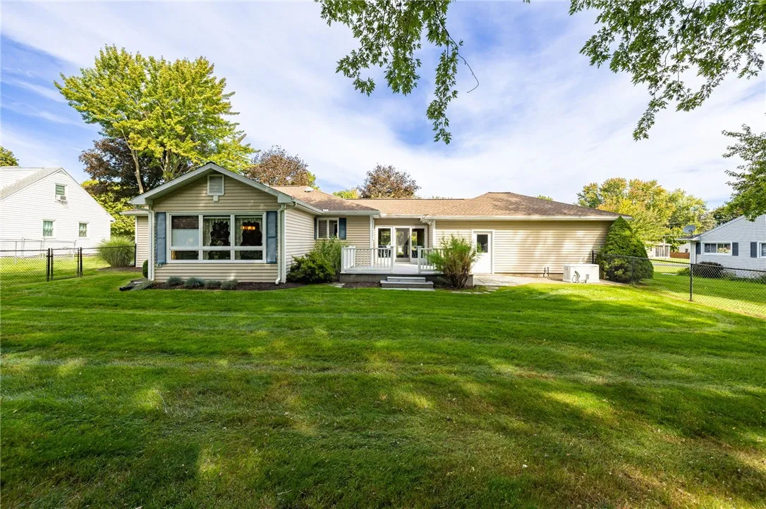 132 Lincoln Road, Arcadia, New York 14513, Arcadia, New York 14513, 4 Bedrooms Bedrooms, 8 Rooms Rooms,2 BathroomsBathrooms,Residential,For Sale,132 Lincoln Road, Arcadia, New York 14513,0,R1637740