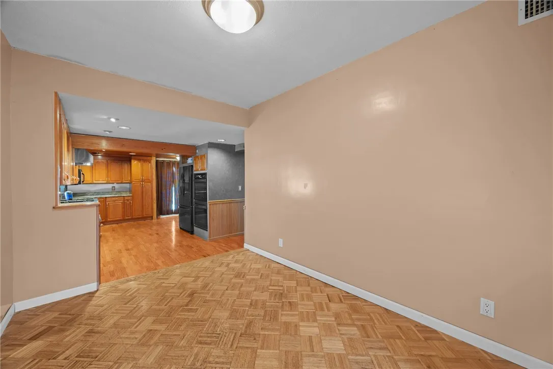 112 Dorking Road, Brighton, New York 14610, Brighton, New York 14610, 3 Bedrooms Bedrooms, 6 Rooms Rooms,1 BathroomBathrooms,Residential,For Sale,112 Dorking Road, Brighton, New York 14610,0,R1638521