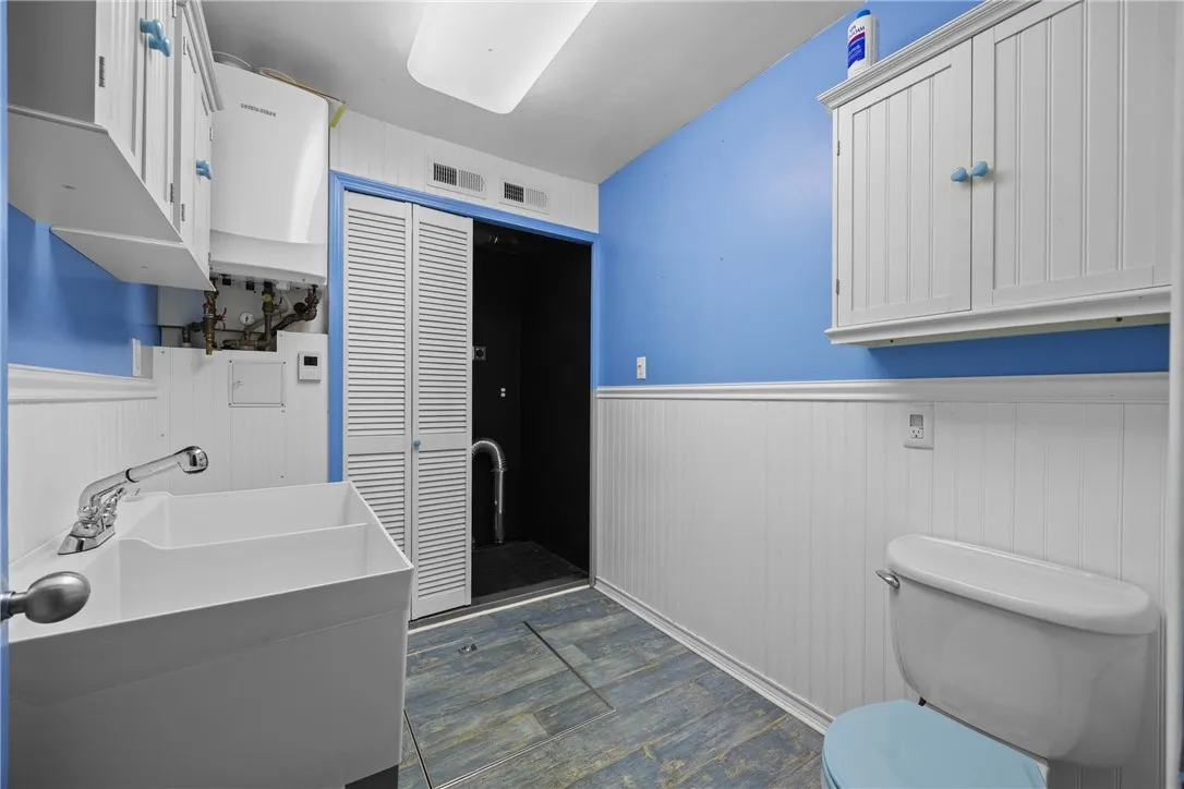 112 Dorking Road, Brighton, New York 14610, Brighton, New York 14610, 3 Bedrooms Bedrooms, 6 Rooms Rooms,1 BathroomBathrooms,Residential,For Sale,112 Dorking Road, Brighton, New York 14610,0,R1638521