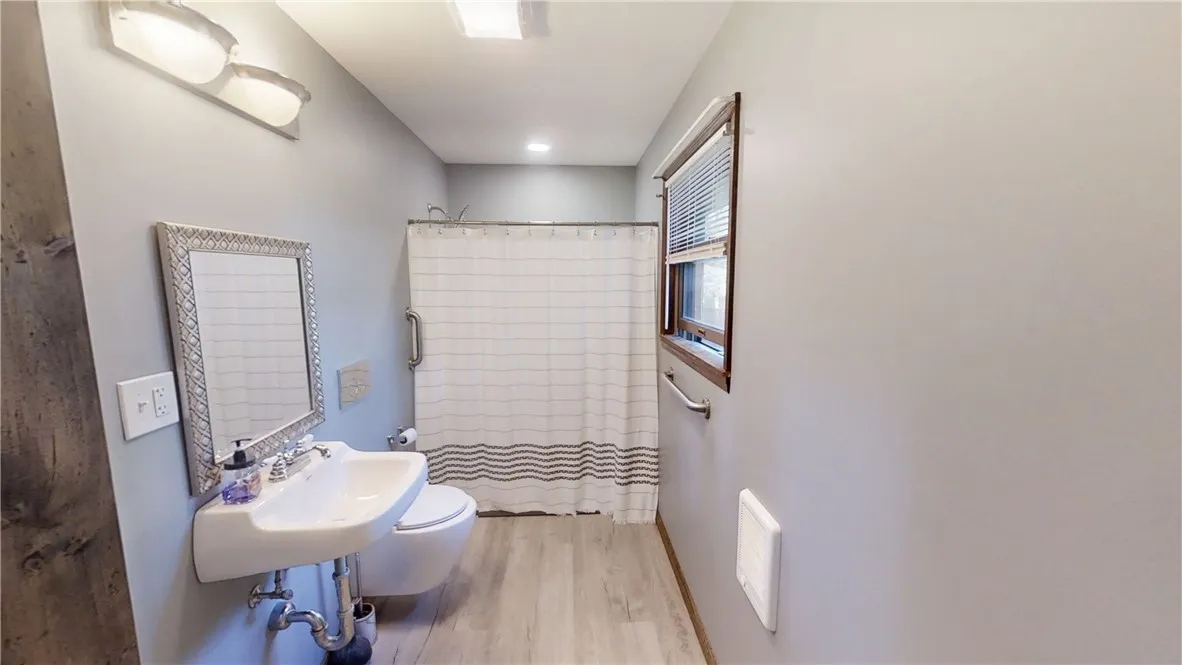 50 Chenango Avenue, Sherburne, New York 13460, Sherburne, New York 13460, 3 Bedrooms Bedrooms, 9 Rooms Rooms,2 BathroomsBathrooms,Residential,For Sale,50 Chenango Avenue, Sherburne, New York 13460,0,R1637400